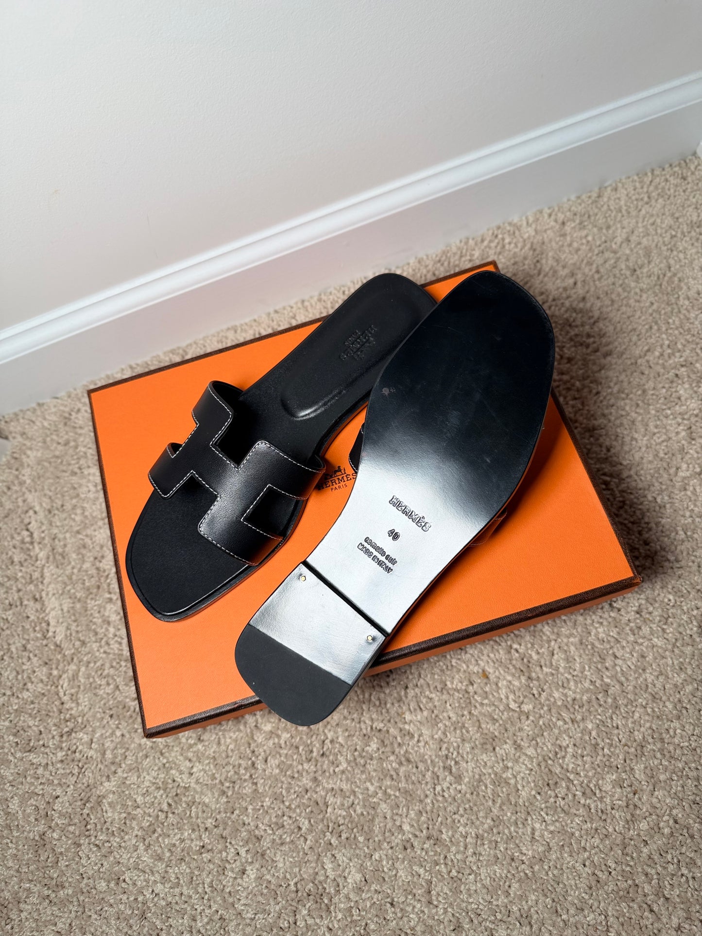 Black H*rmes Sandals
