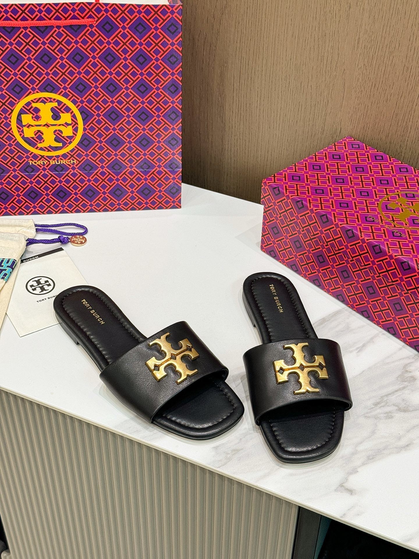 Tory B Sandals