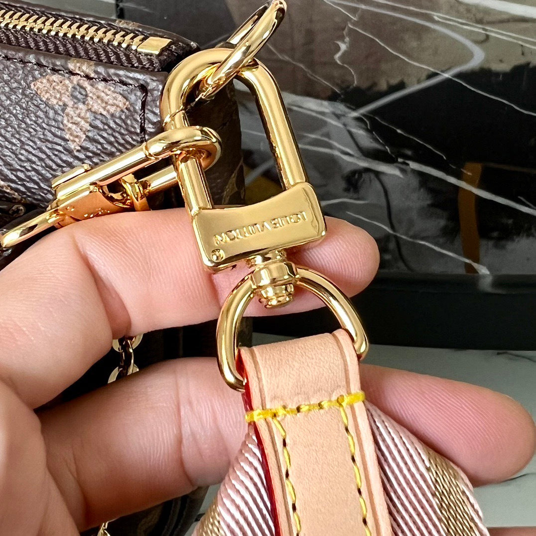 Louis Pochette Bag
